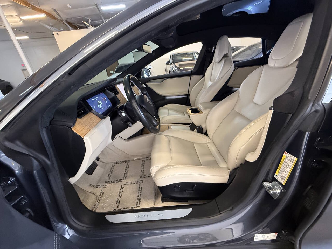 Used 2019 Tesla Model S Long Range AWD/4WD image 23