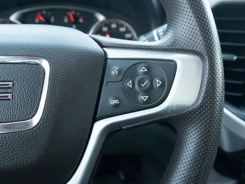 Used 2021 GMC Acadia SLE w/ Driver Convenience Package image 14