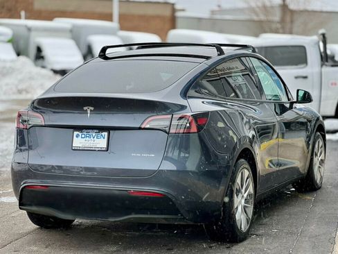 Used 2023 Tesla Model Y Long Range image 5