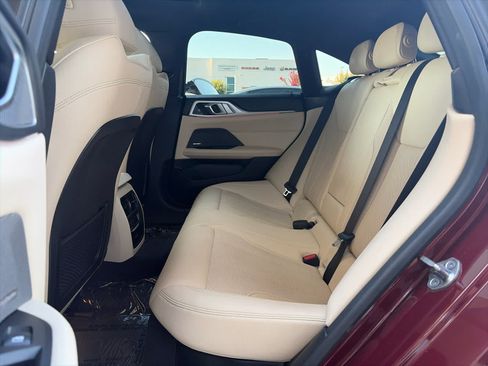 Used 2023 BMW i4 eDrive35 RWD image 17