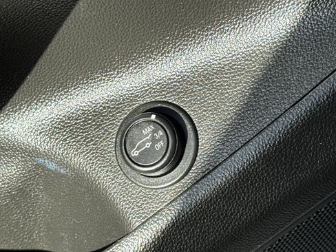 Certified 2020 Buick Envision Essence image 26