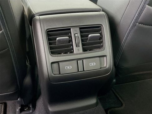Used 2022 Honda Accord Sport image 29