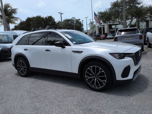 Used 2025 MAZDA CX-70 Plug-In Hybrid w/ Premium Plus AWD/4WD image 2