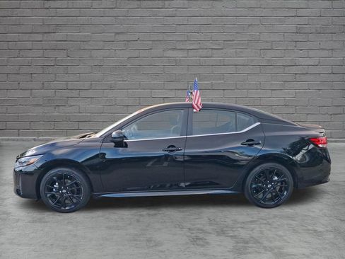 Used 2025 Nissan Sentra SR w/ Midnight Edition FWD image 5