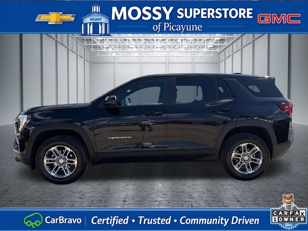 Certified 2026 GMC Terrain Elevation FWD image 3