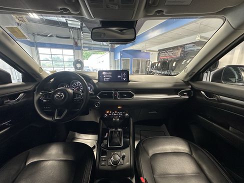 Used 2024 MAZDA CX-5 AWD 2.5 S w/ Preferred Package image 2