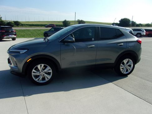 Used 2024 Buick Encore GX Preferred FWD image 7