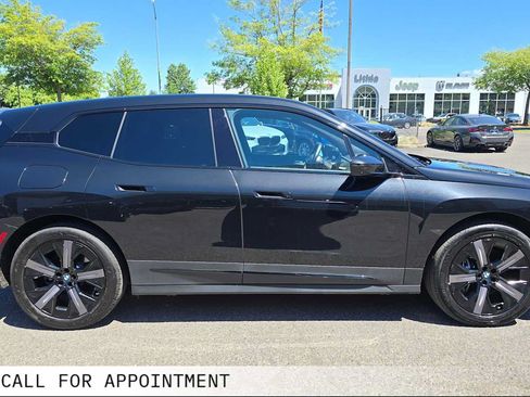 Used 2024 BMW iX xDrive50 AWD/4WD image 2