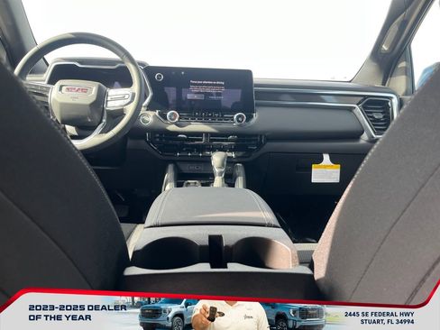 New 2026 GMC Canyon Elevation w/ Convenience Package image 32