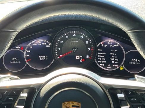 Used 2023 Porsche Cayenne AWD/4WD image 25
