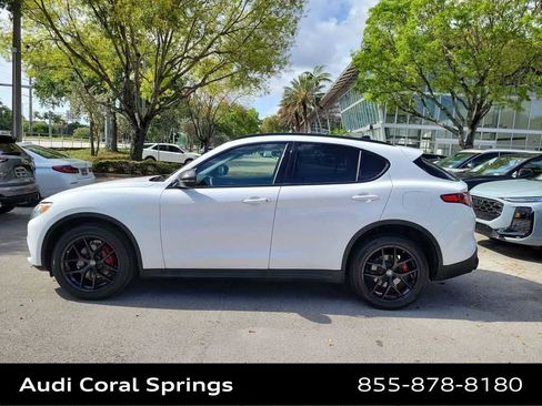Used 2019 Alfa Romeo Stelvio Ti w/ Nero Edizione AWD/4WD image 5