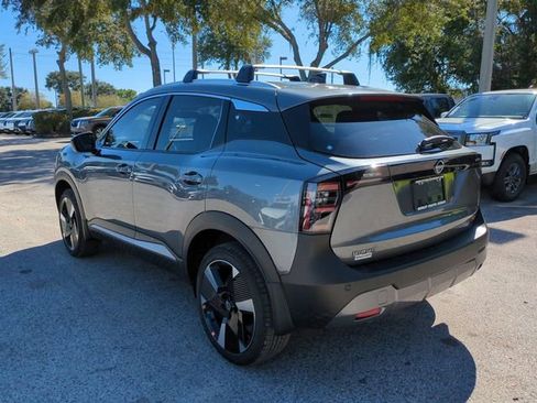 New 2026 Nissan Kicks SR w/ Cold Weather Package image 7