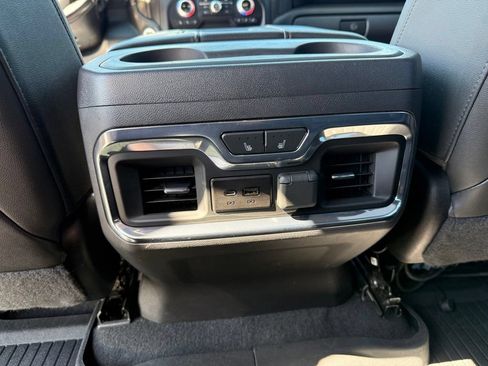 Used 2021 GMC Sierra 1500 AT4 w/ AT4 Premium Package AWD/4WD image 17