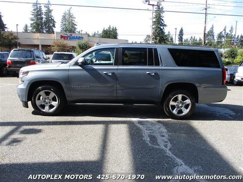 Used 2016 Chevrolet Suburban LT AWD/4WD image 8