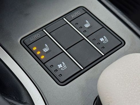 Certified 2024 Lexus UX 250h F Sport image 20