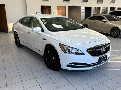 Used 2017 Buick LaCrosse Essence w/ Dynamic Driver Package image 9