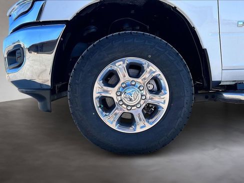 Used 2023 RAM 2500 Big Horn w/ Level 1 Equipment Group image 34