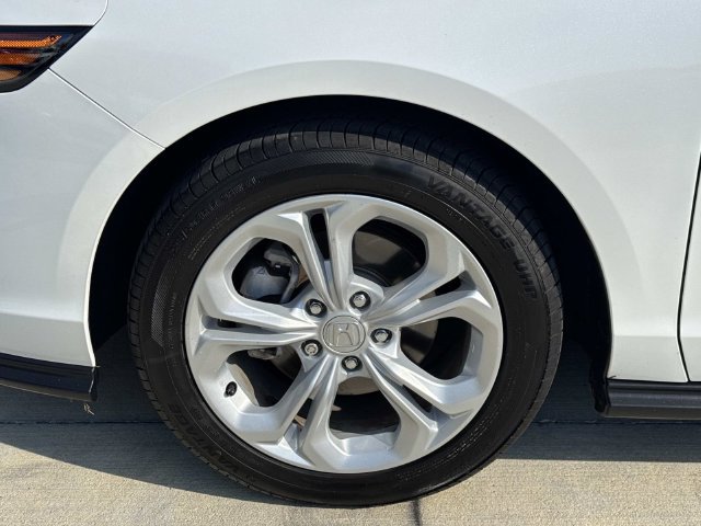 Certified 2024 Honda Accord LX image 4
