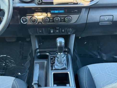 Certified 2021 Toyota Tacoma SR5 image 17