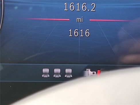 New 2025 Mercedes-Benz C 300 Sedan image 28