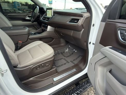 Used 2023 Chevrolet Tahoe Z71 w/ Luxury Package image 17