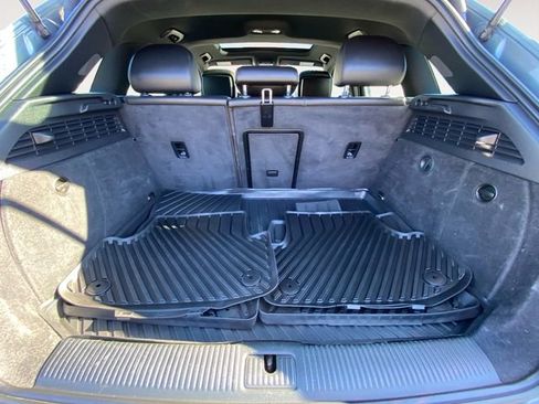 Used 2018 Audi A3 e-tron Premium w/ Sport Package image 30