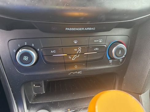 Used 2018 Ford Focus ST image 21