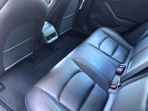Used 2020 Tesla Model 3 Performance image 15
