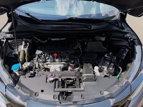 Used 2021 Honda HR-V Sport image 28