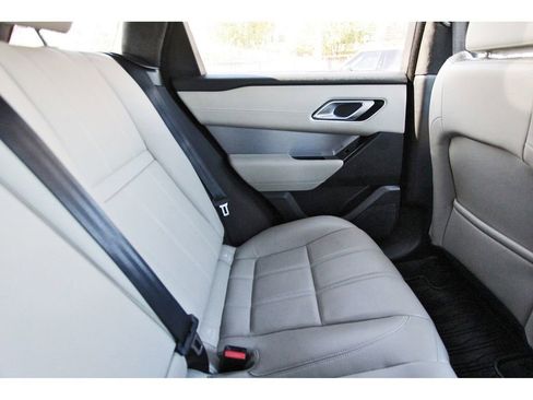 Used 2023 Land Rover Range Rover Velar R-Dynamic S image 12