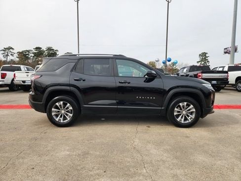 Used 2025 Chevrolet Equinox LT w/ Convenience Package II image 4