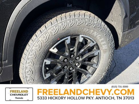 New 2026 Chevrolet Traverse Z71 w/ Driver Confidence Package image 8