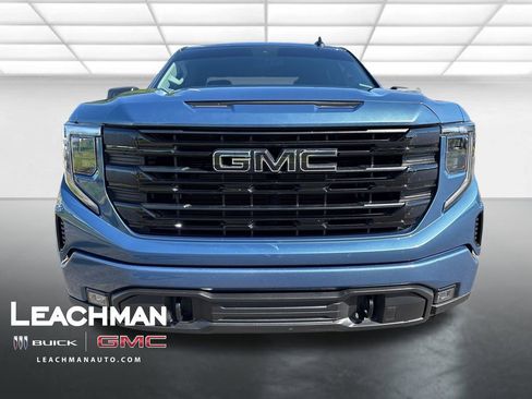 Certified 2024 GMC Sierra 1500 Elevation w/ LPO, Elevation Black Package AWD/4WD image 10