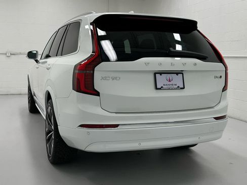 Used 2025 Volvo XC90 B6 Plus w/ Protection Package Premier image 8