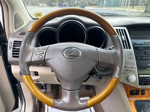 Used 2006 Lexus RX 330 Base AWD 4dr SUV image 18