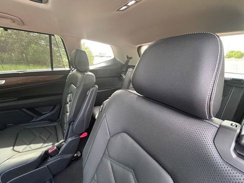 New 2026 Volkswagen Atlas SE FWD image 22