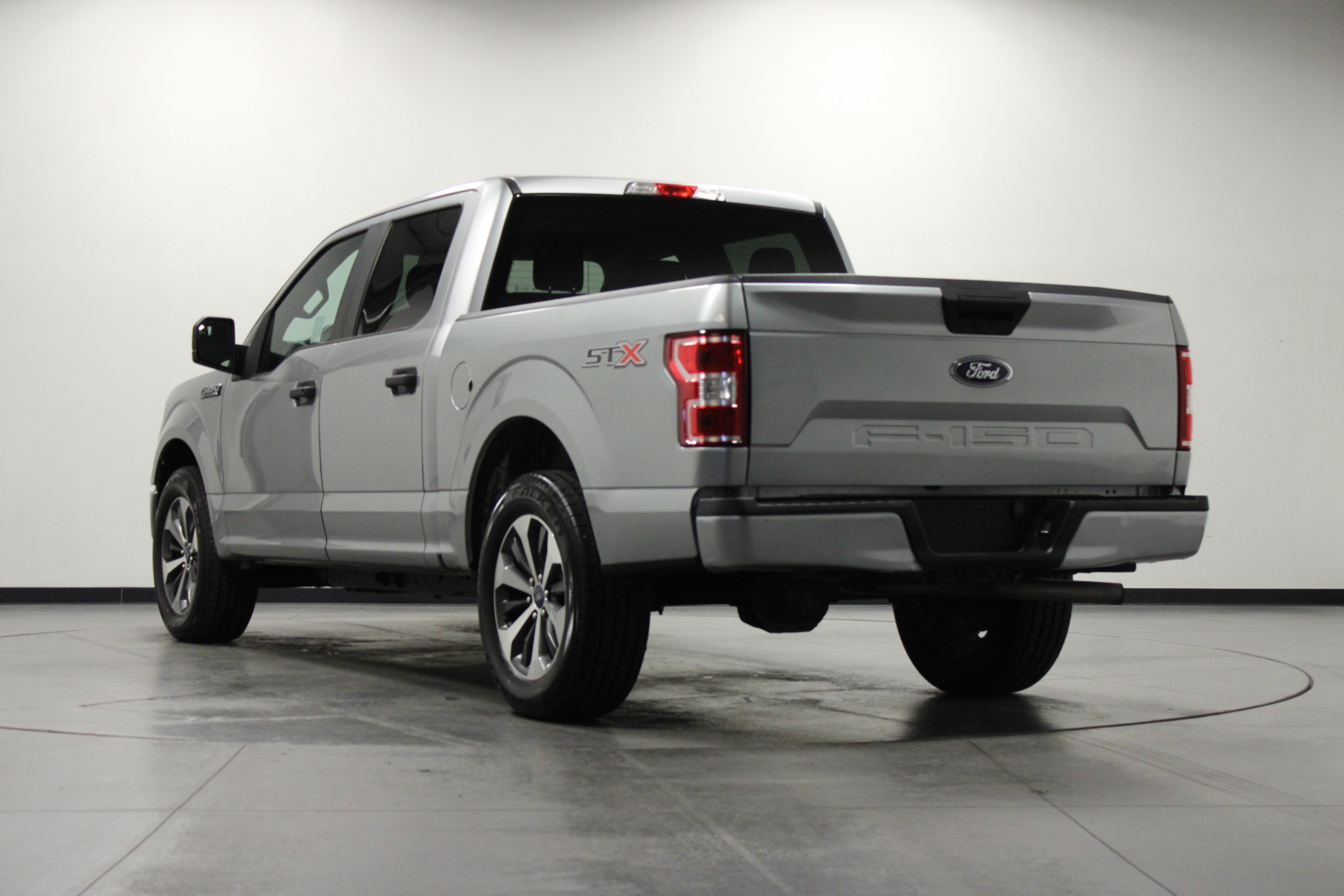 Used 2020 Ford F150 XL w/ Equipment Group 101A Mid RWD image 6