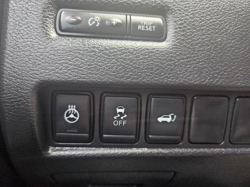 Used 2018 Nissan Murano SL w/ Midnight Edition Package image 36