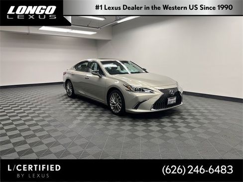 Used 2019 Lexus ES 300h w/ Luxury Package image 1