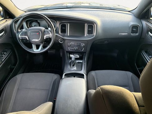 Used 2016 Dodge Charger R/T w/ Navigation & Travel Group image 4