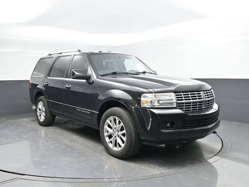 Used 2013 Lincoln Navigator 4WD w/ HD Trailer Tow Pkg image 4