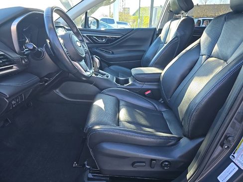 Used 2023 Subaru Outback Limited image 15
