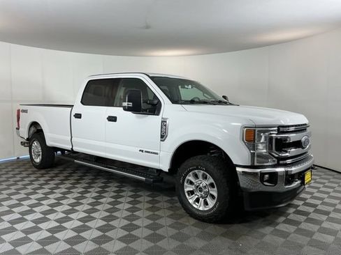 Used 2020 Ford F350 XLT w/ XLT Value Package AWD/4WD image 3