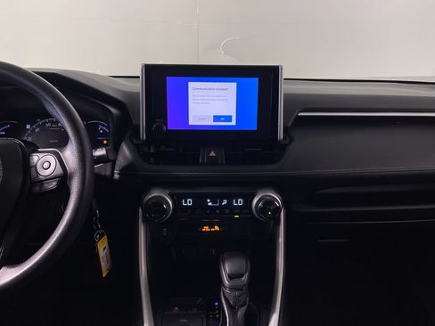 Certified 2024 Toyota RAV4 LE AWD/4WD image 15