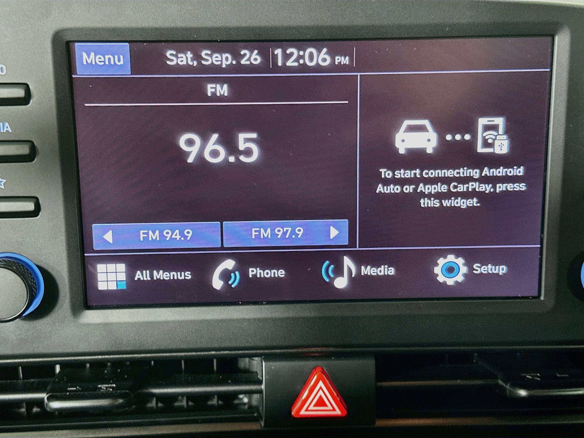 Used 2025 Hyundai Elantra Sport FWD image 21