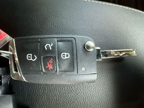 Used 2024 Volkswagen Tiguan S FWD image 28