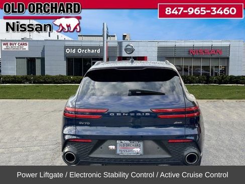 Used 2023 Genesis GV70 2.5T Sport Prestige w/ Sport Prestige Package image 9