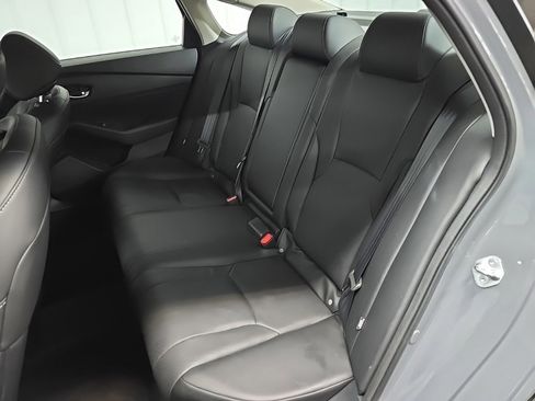 Used 2023 Honda Accord EX-L image 32