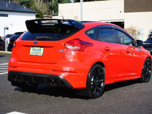 Used 2018 Ford Focus RS image 3