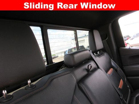 Used 2021 GMC Sierra 1500 AT4 w/ AT4 Premium Package AWD/4WD image 29